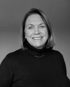 Hanne Markussen Eek er konsernsjef i Franzefoss Minerals AS.  Ho deltek på årets Mineralkonferanse i Førde. Les hennar perspektiv på mineralnæringa i denne artikkelen som oppsummerer hennar kronikk i Finansavisen 26.12.2025.